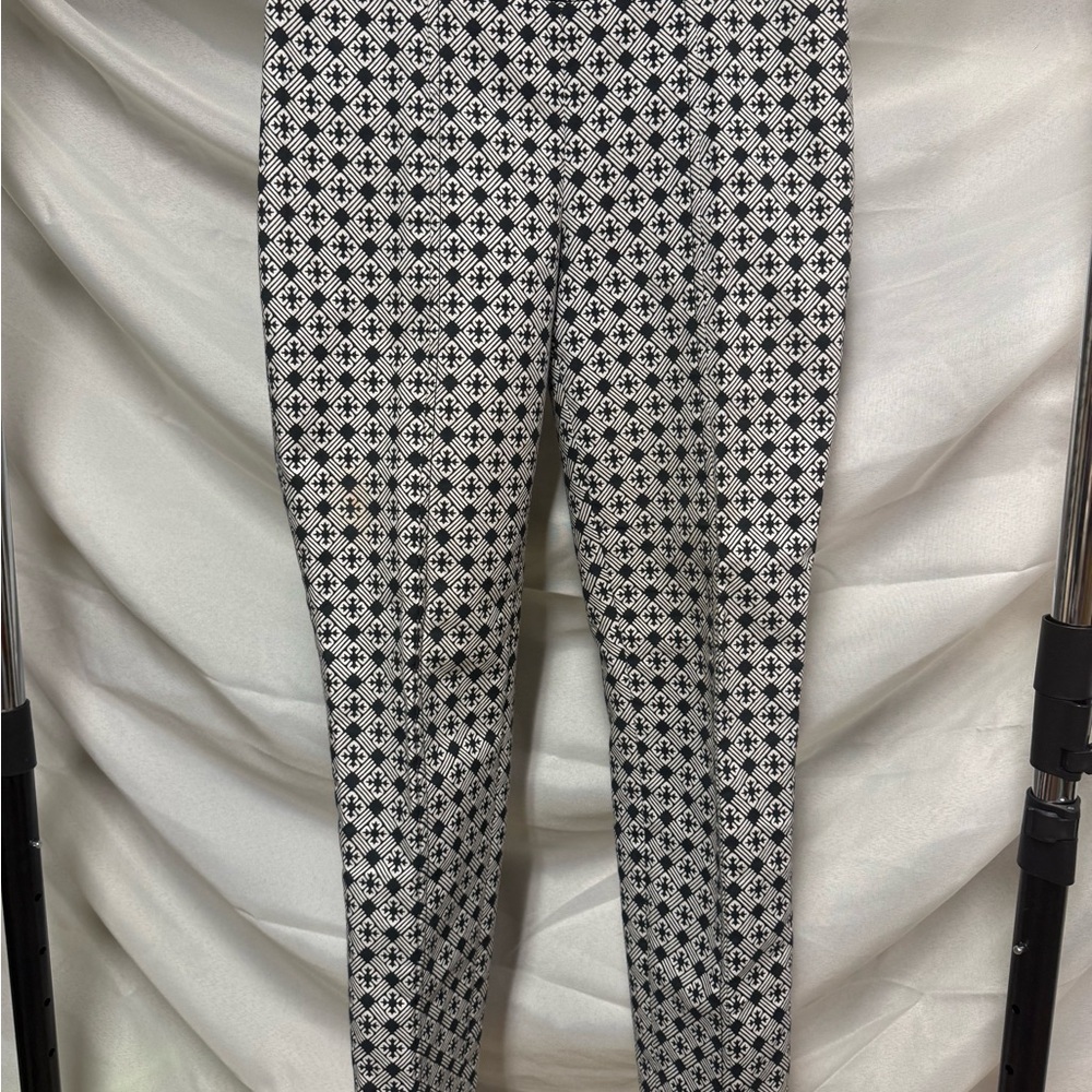 Tory Burch Callie' Jacquard Seamed Crop Pants Black and Ivory. Size 0